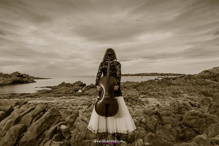 A Sonata de Violoncello e piano de J. Durn no CGAC, con Emma Urango ao cello